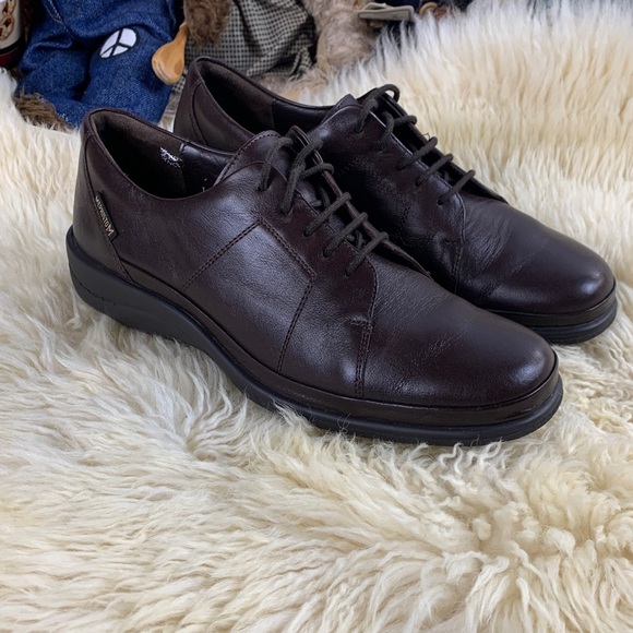 Women’s Mephisto Brown Leather Shoes - Picture 2 of 12